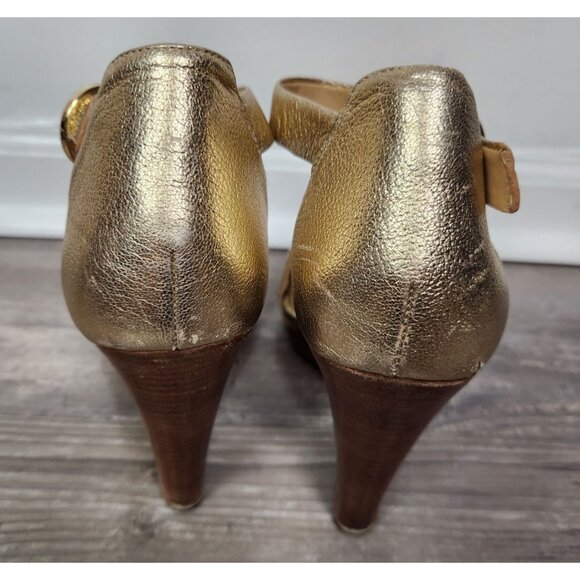 Michael Kors Women's Sz. 9 Gold Leather Wood Wedge Sandals - Picture 4 of 8